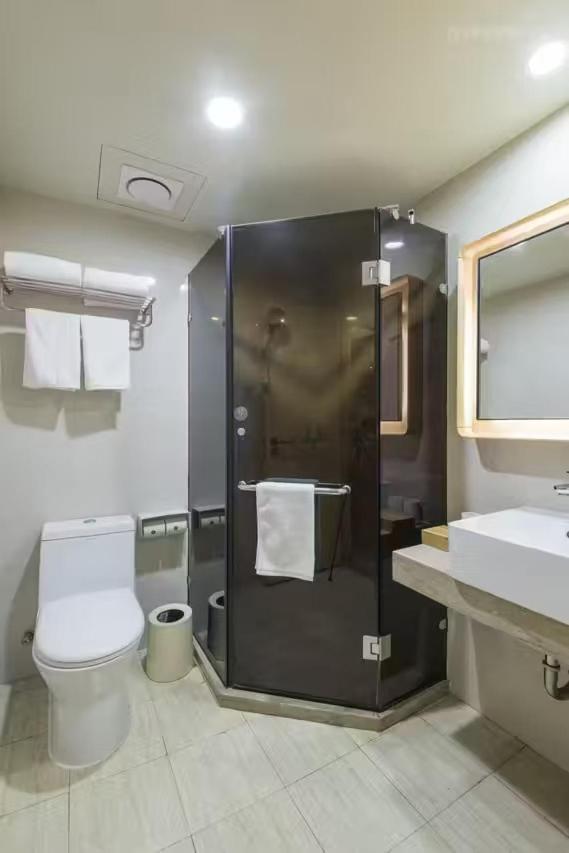 Ji Hotel Shanghai The Bund Shandong Middle Road Exterior photo